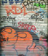 Asisbiz Graffiti street art photographed in Spain Barcelona artist unk using Iphone 6 Jul 2015 430