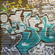 Asisbiz Graffiti street art photographed in Spain Barcelona artist unk using Iphone 6 Jul 2015 442
