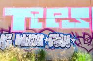 Asisbiz Graffiti street art photographed in Spain Barcelona artist unk using Iphone 6 Jul 2015 509