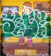 Asisbiz Graffiti street art photographed in Spain Barcelona artist unk using Iphone 6 Jul 2015 620