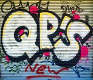 Asisbiz Graffiti street art photographed in Spain San Sebastian artist unk using Iphone 10 Jul 2015 13