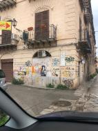 Asisbiz Graffiti street art photographed by the Casella's in Italy Sicily artist unk using Iphone 2022 130