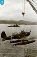 Asisbiz Kriegsmarine German Navy retrieval system 02
