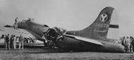 Asisbiz 42 38078 B-17G Fortress 15AF 2BG429BS Sweet Pea direct flak hit Debrecen Hungary 21st Sep 1944 01