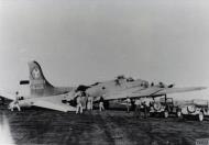 Asisbiz 42 38078 B-17G Fortress 15AF 2BG429BS damaged by a direct flak hit 21st Sept 1944 FRE13988