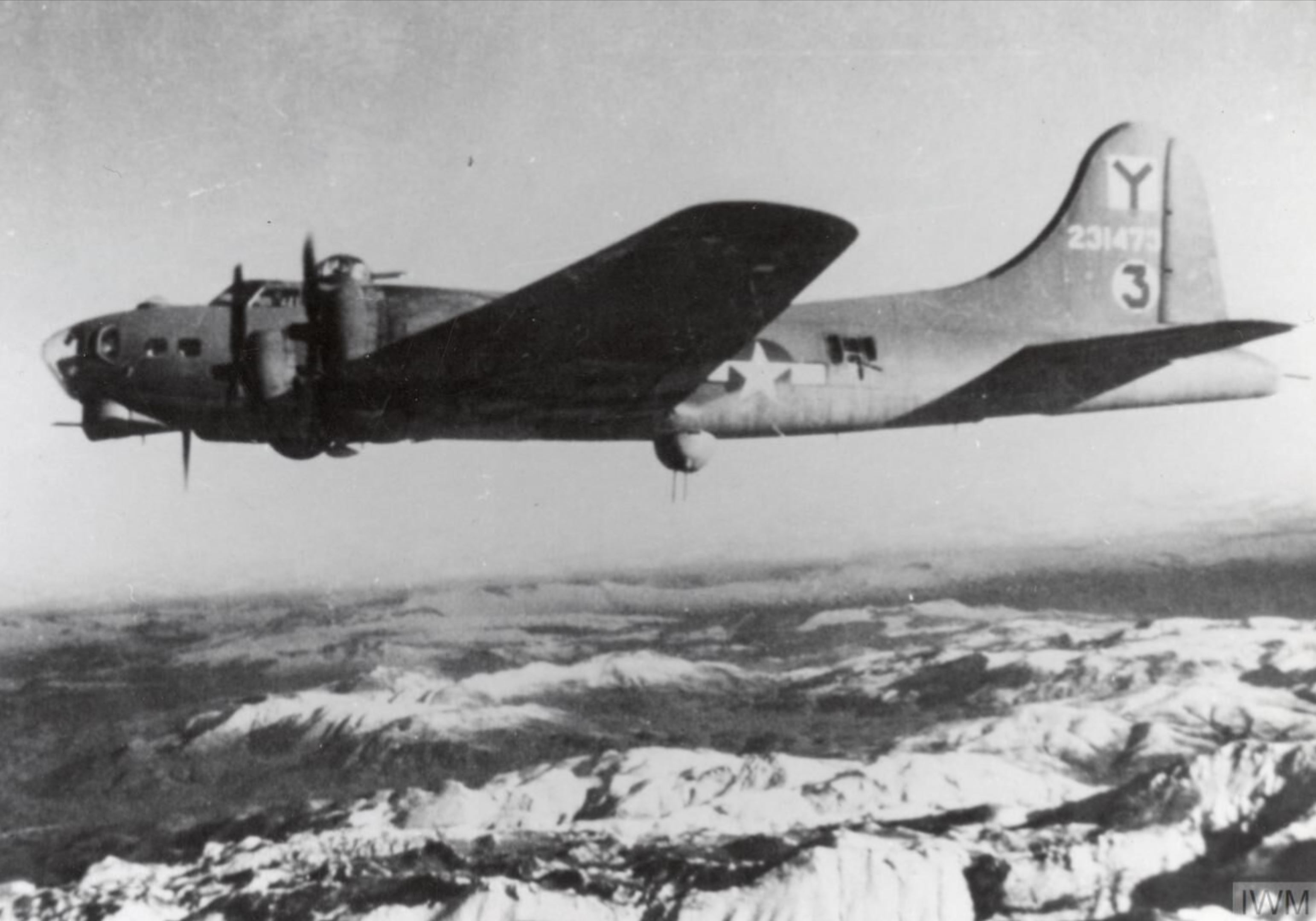 42-31473 B-17G Fortress 15AF 301BG353BS My Baby in flight FRE13992