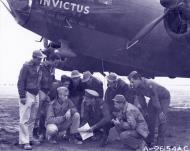 Asisbiz 15AF B 17F Fortress named Invictus with crew after returning to base North Africa NA1274