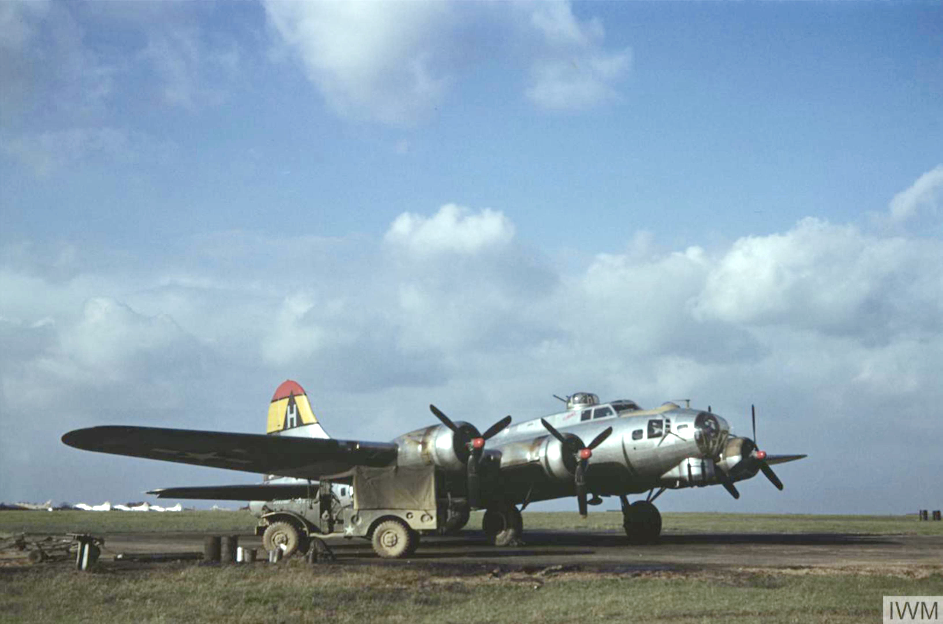 Boeing B-17G Fortress 8AF 306BG at Thurleigh FRE5940