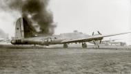 Asisbiz 43 38406 B 17G Fortress 8AF 34BG7BS R2W damaged by strafing Operation Bonaparte at Brussels 1st Jan 1945 FRE3417