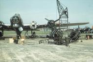 Asisbiz Boeing B 17G Fortress 8AF 34BG change the left engines at Mendlesham FRE5460