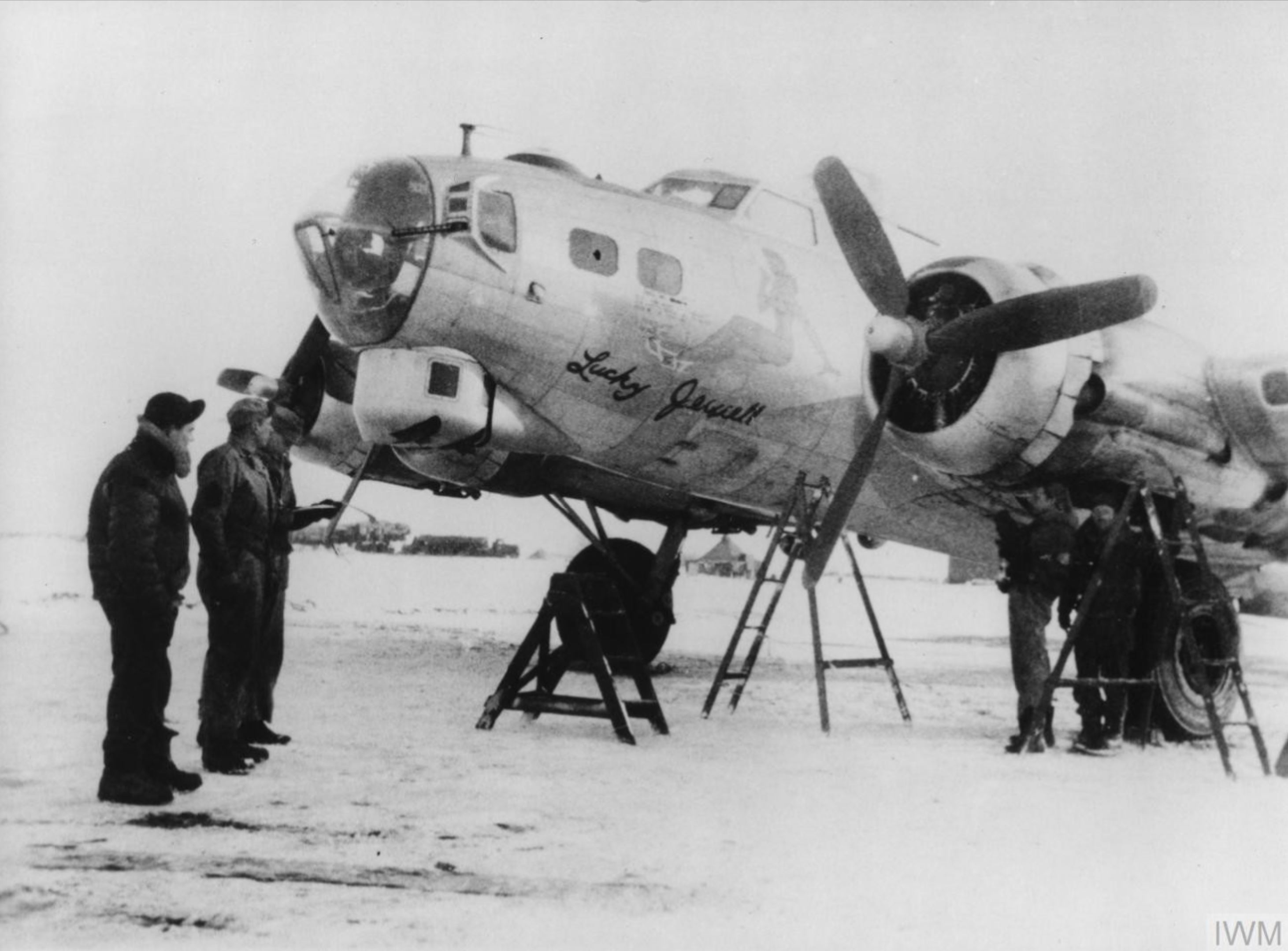 43-38753 B-17G Fortress 8AF 351BG508BS YBC Lucky Jewell at Polebrook FRE4696