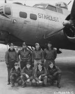 Asisbiz 44 6835 B 17G Fortress 8AF 379BG527BS FOA Stardust with Lt Royall crew England 3rd May 1945 NA130