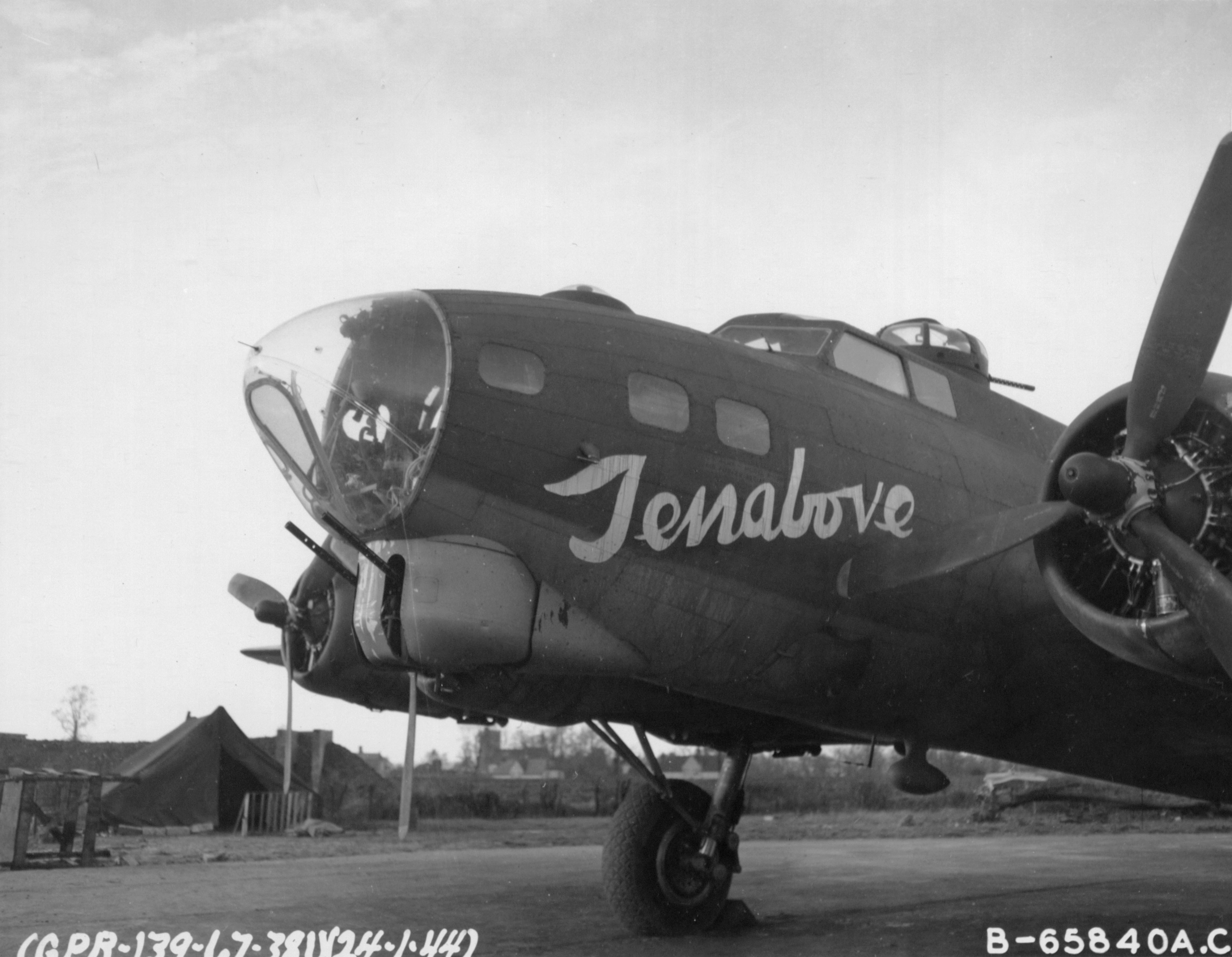 42-31099 B-17G Fortress 8AF 381BG532BS VEG Tenabove nose art at Ridgewell 22nd Jan 1944 NA545