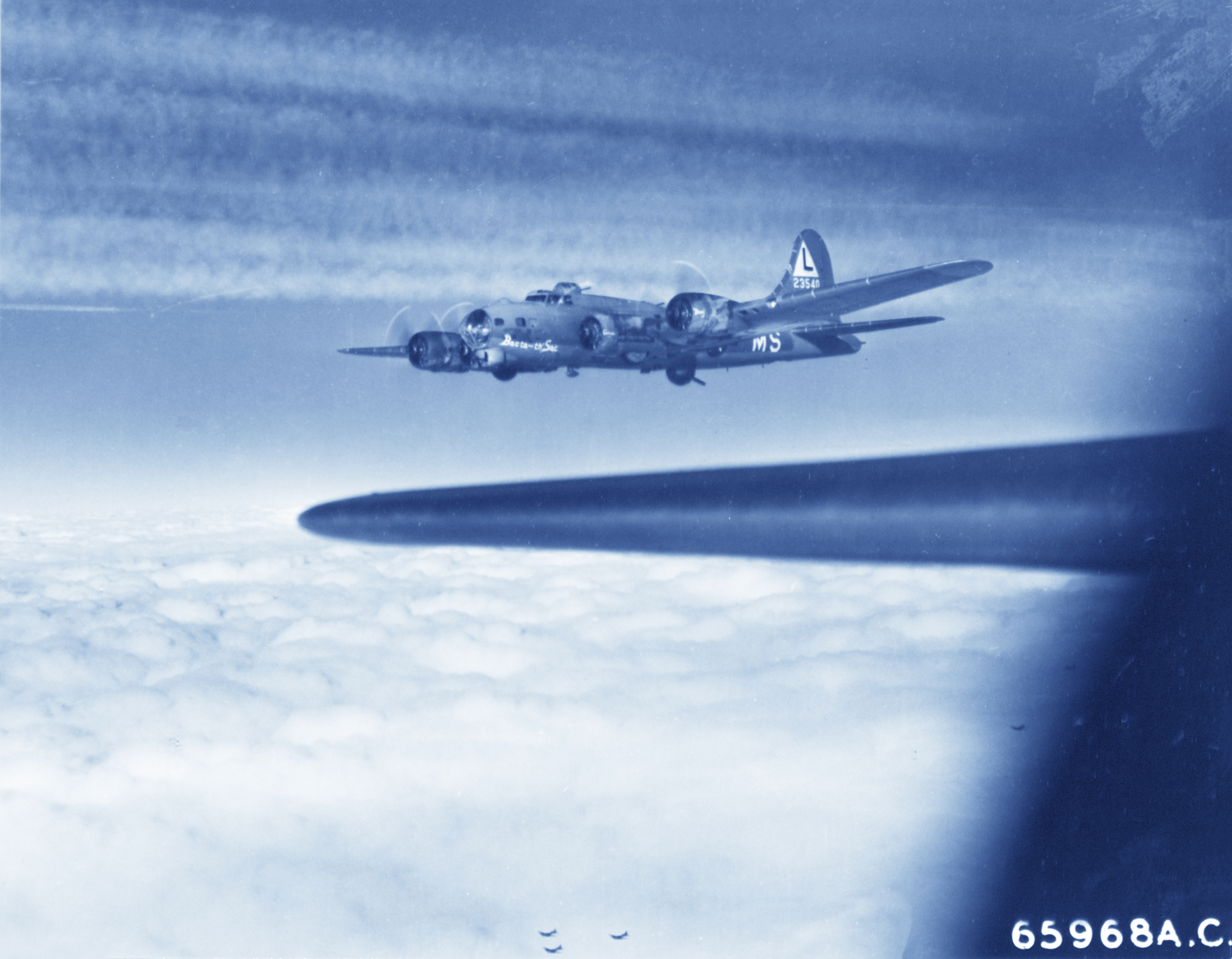 42-3540 B-17G Fortress 8AF 381BG535BS MSN Bacta th’ Sac aka Lucifer Jr III over occupied Europe 1944 NA2865
