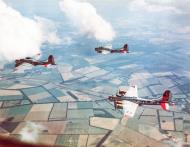 Asisbiz 43 37791 B-17G Fortress 8AF 381BG533BS VPV in formation with VPX returning home 1944 01