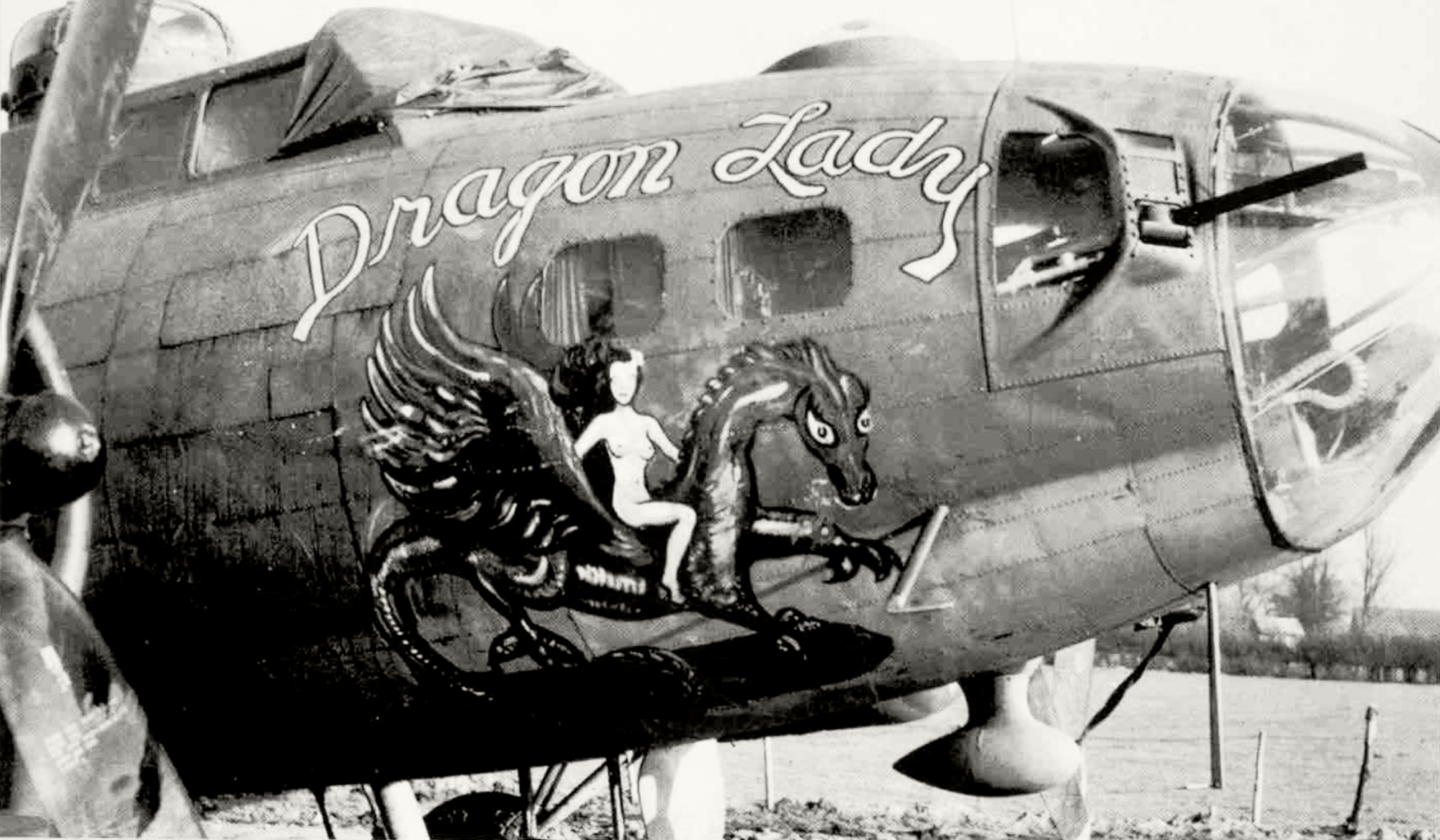 42-30836 B-17F Fortress 8AF 385BG551BS HRV Dragon Lady nose art right side 01