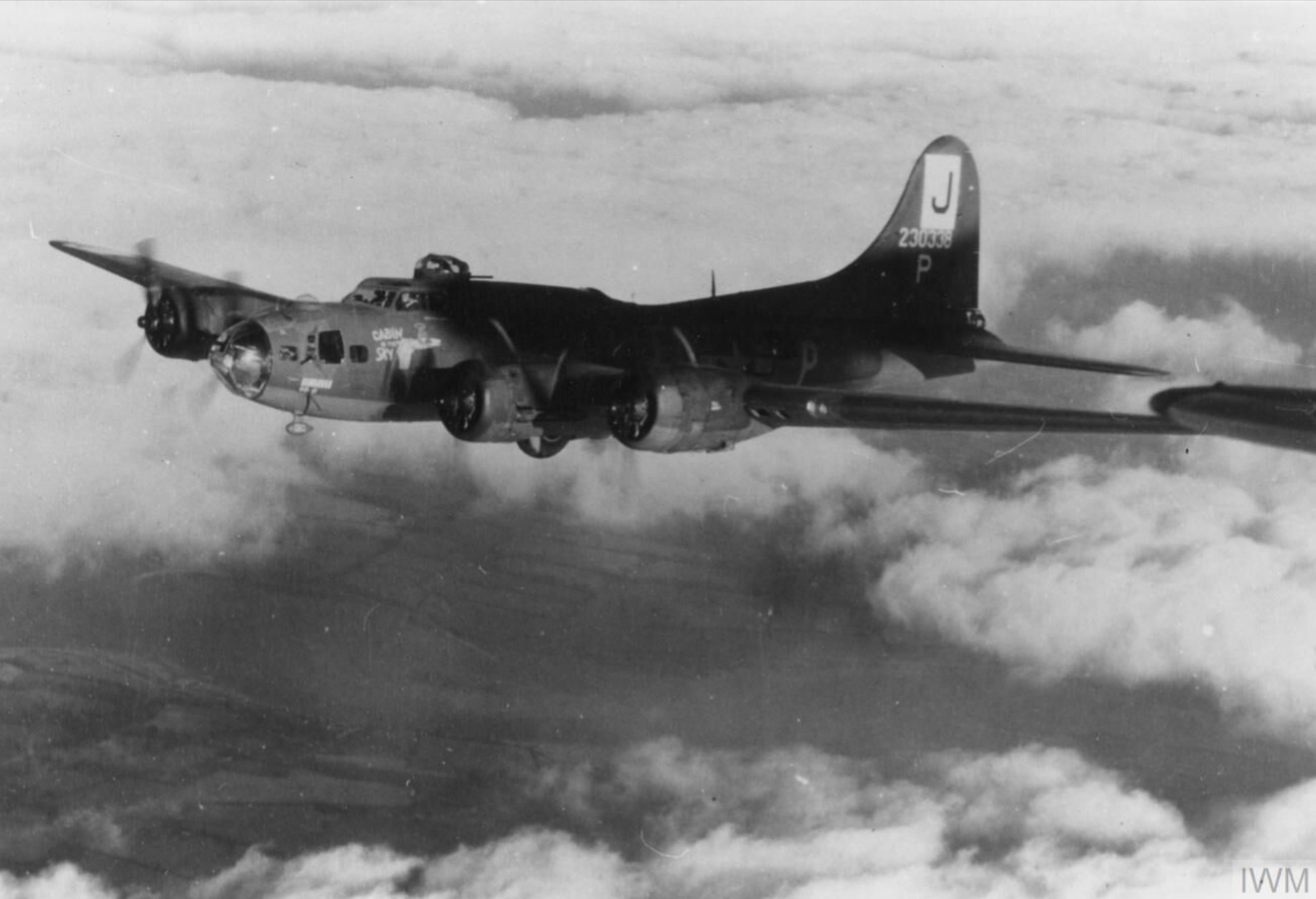 42-30338 B-17F Fortress 8AF 390BG571BS FCP Cabin in the Sky in flight 1943 FRE1642