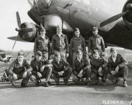 Asisbiz 42 37812 B 17G Fortress 8AF 390BG570BS DIO Heavenly Body with Lt Branum's crew at Framlingham 5th Mar 1944 01
