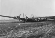 Asisbiz 42 107078 B 17G Fortress 8AF 398BG602BS N7U Ole Blood ‘N’ Guts force landed one engine feathered FRE1685
