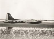 Asisbiz 42 97855 B 17G Fortress 8AF 398BG601BS 3OA belly landed near Sandwich 9th July 1944 FRE8070