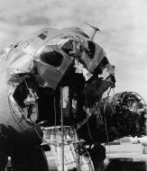 Asisbiz 44 8811 B 17G Fortress 8AF 398BG600BS N8C battle damaged Halberstadt 8th Apr 1945 02