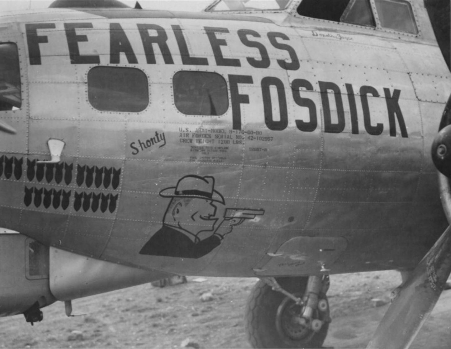 42 102957 B 17G Fortress 8AF 401BG612BS SCF Fearless Fosdick nose art left side Sep 1944 01