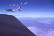 Asisbiz 43 38301 B 17G Fortress 8AF 457BG751BS MJA 301 N Liberty Belle returned to USA 6th Sep 1945 FRE6678