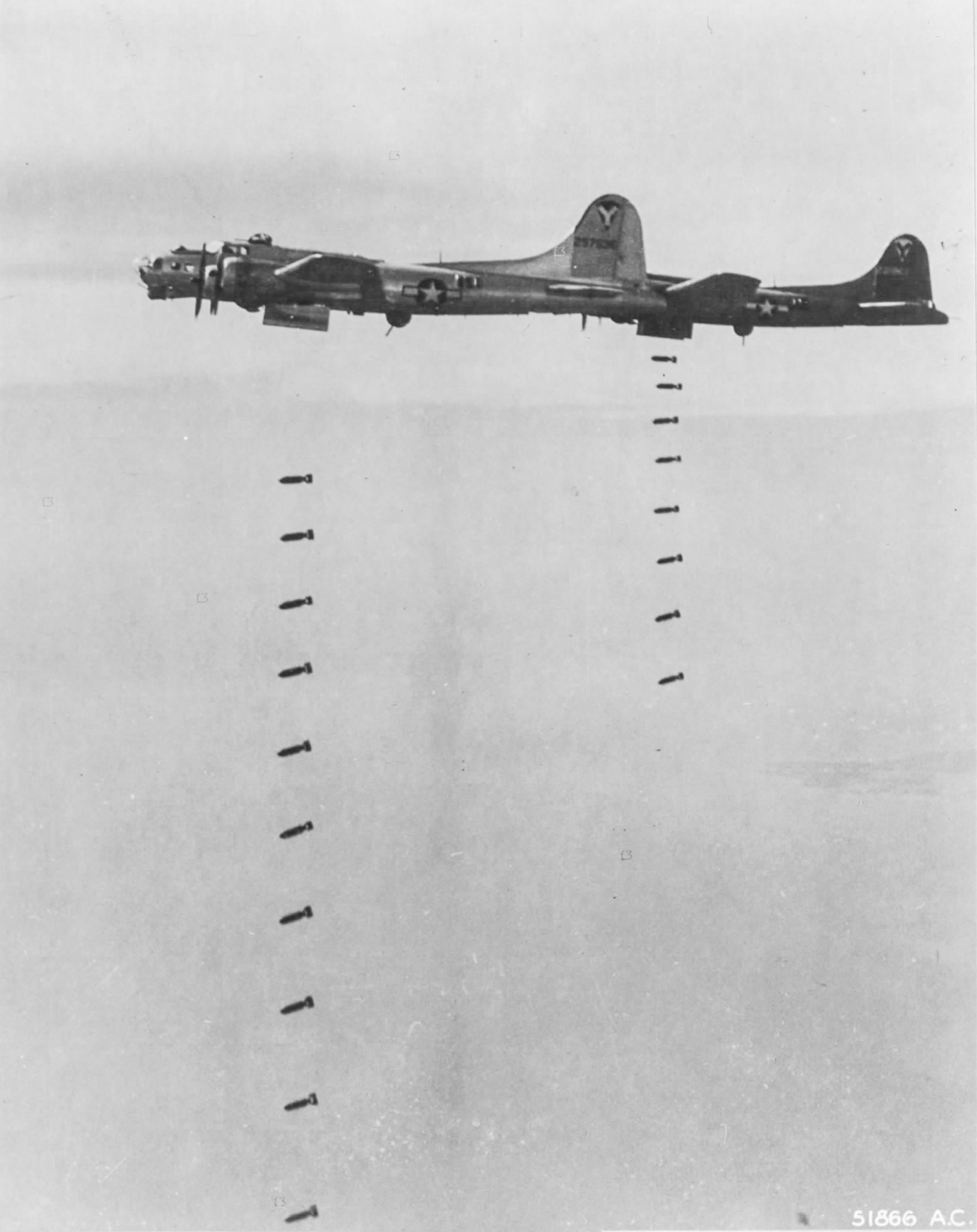 42-97536 B-17G Fortress 15AF 463BG773BS Fargo Express over target Mestre North Italy 10th Jun 1944 01