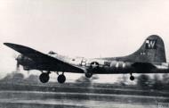 Asisbiz 43 38001 B 17G Fortress 8AF 486BG835BS H8B Oh Miss Agnes takes off FRE15024