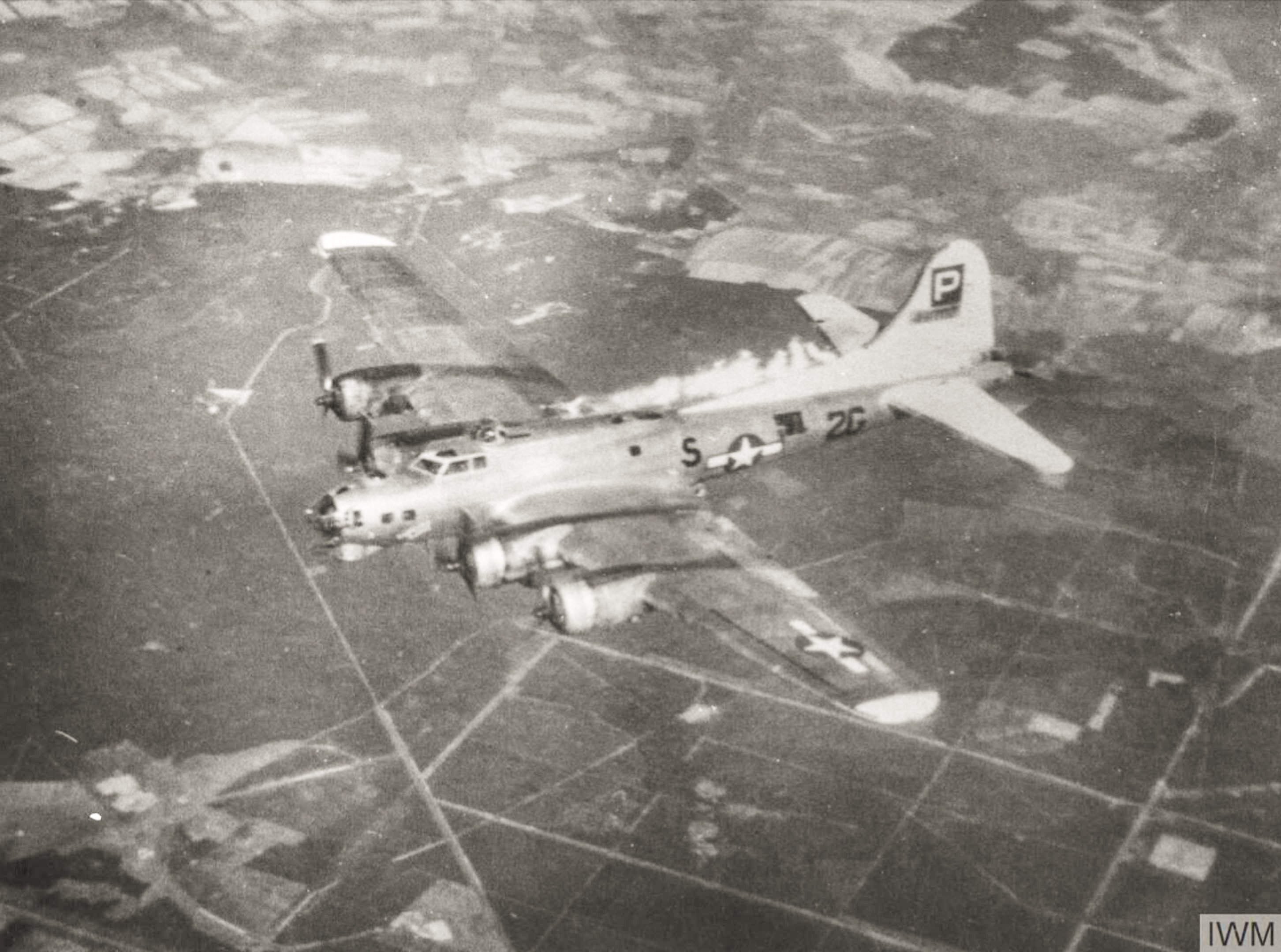 44-8702 B-17G Fortress 8AF 487BG836BS 2GS Forever Amber shot down by Me 262 crew bailed out 10th Apr 1945 FRE8547