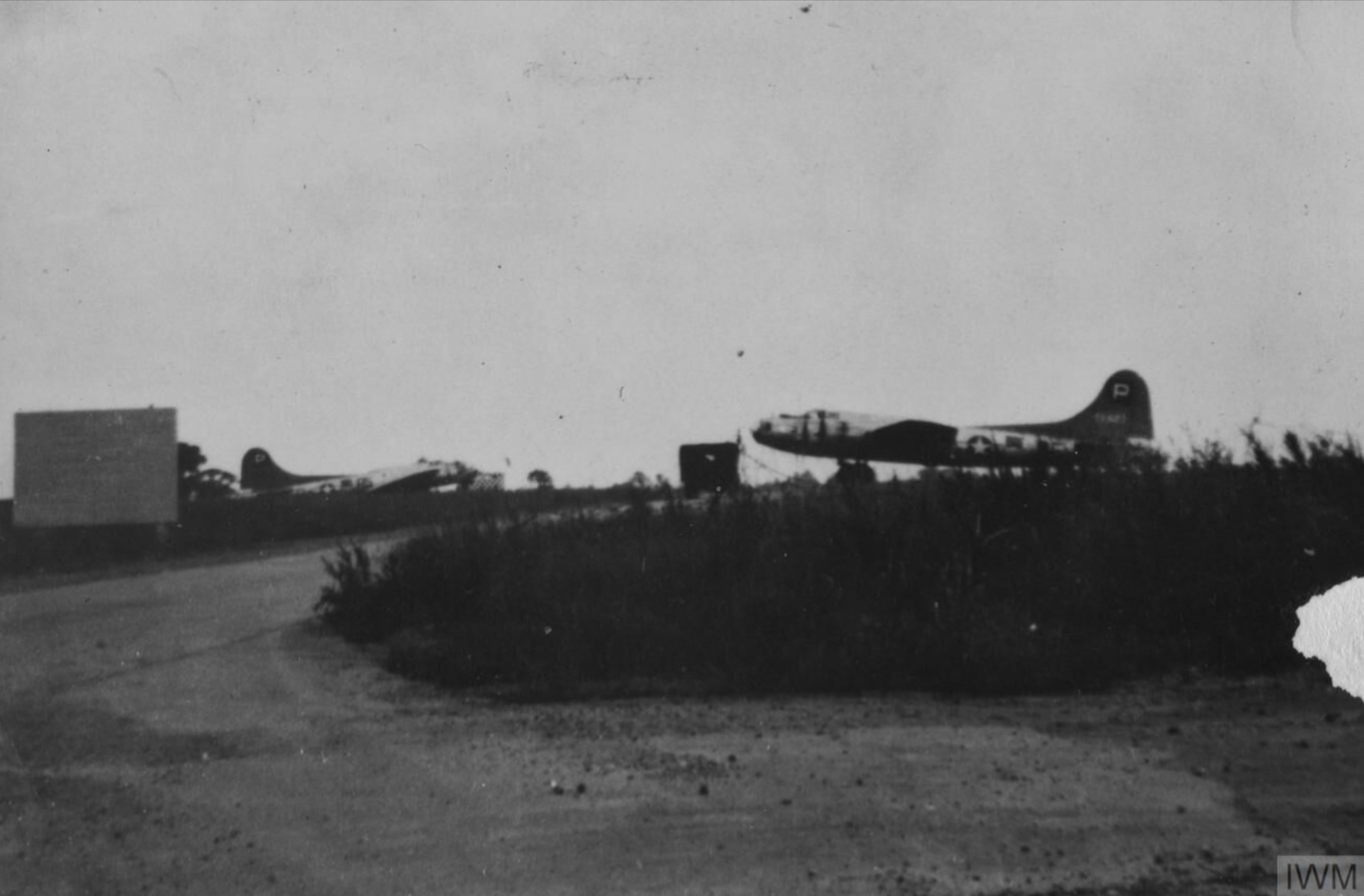 Boeing B-17 Fortress 8AF 487BG839BS R5 Queen Bungalow at Lavenham FRE8518