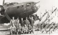 Asisbiz 42 5077 B 17F Fortress 8AF 91BG323BS ORT Delta Rebel II with crew and nose art right side 1943 FRE3647