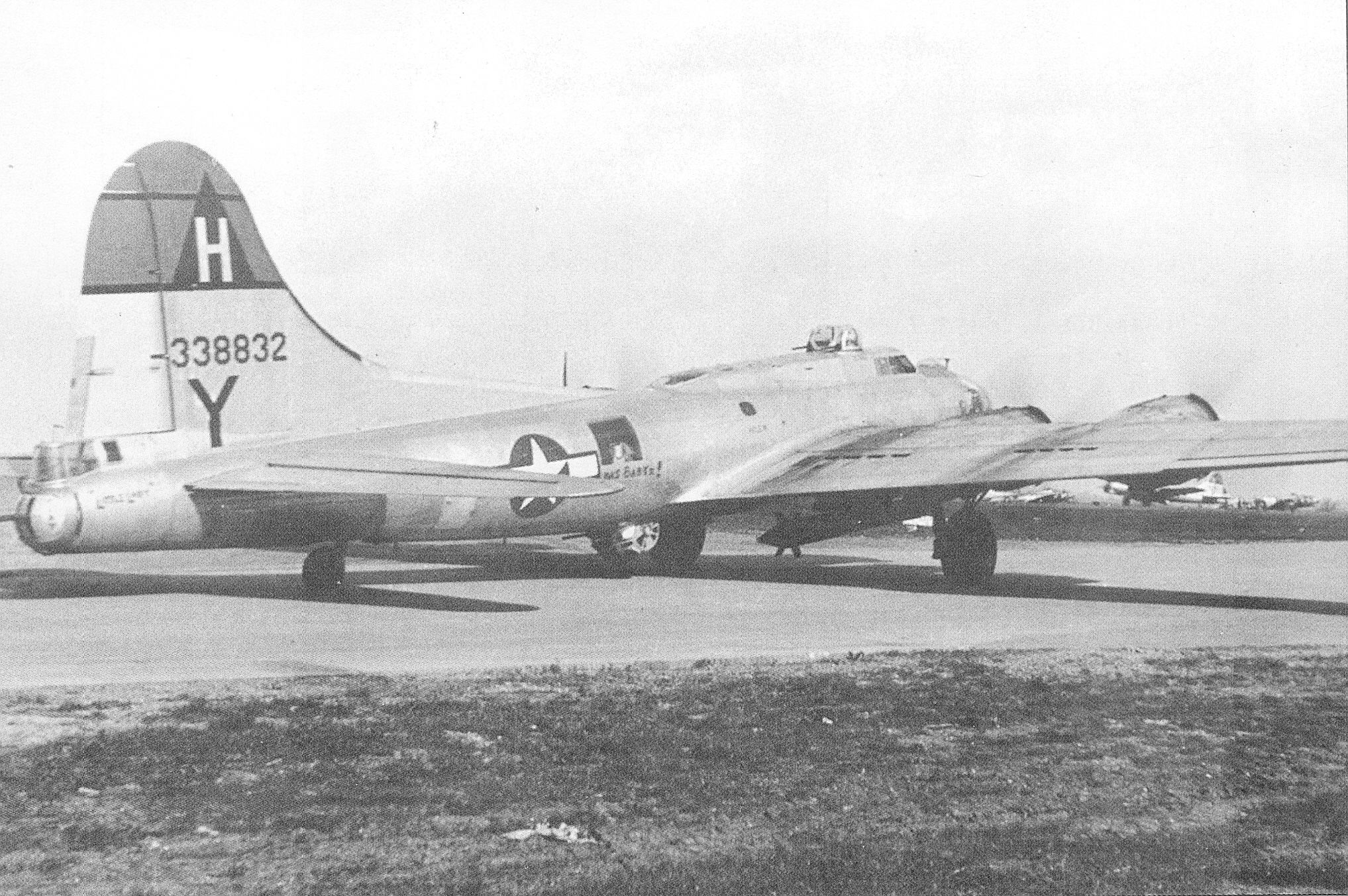 43-38832 B-17G Fortress 8AF 306BG Y Irene taxing at Thurleigh England ltr trfd 92BG327BS 1945 01