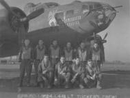 Asisbiz 42 3400 B 17F Fortress 8AF 95BG334BS BGD The Gremlin’s Sweetheart crew England 14th Jan 1944 01