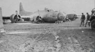 Asisbiz 43 38289 B 17G Fortress 8AF 95BG412BS QWV V for Victory belly landed at Horham 1945 FRE3890