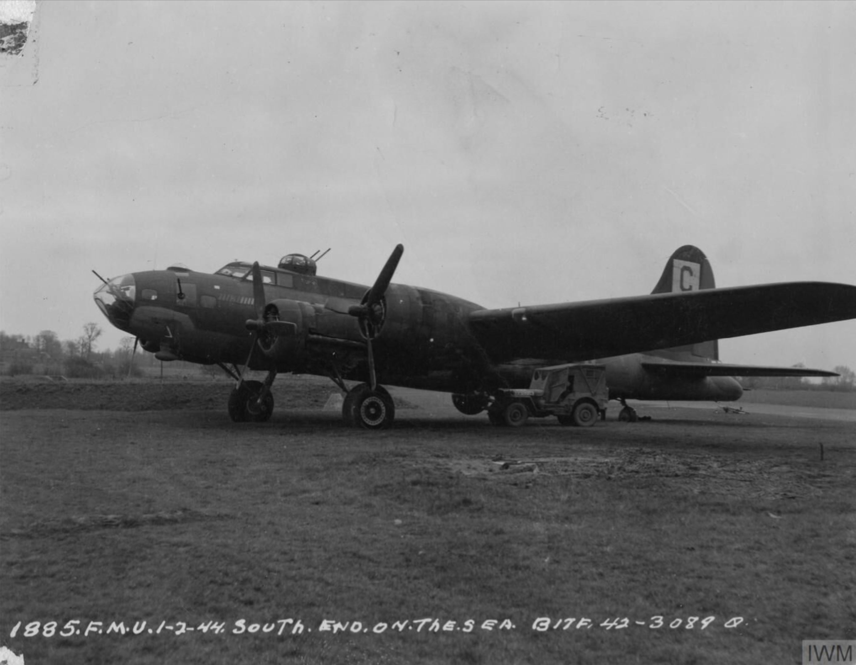 42-3089 B-17F Fortress 8AF 96BG338BS BXB Captain Eddie at Southend On Sea 2nd Jan 1944 FRE3959