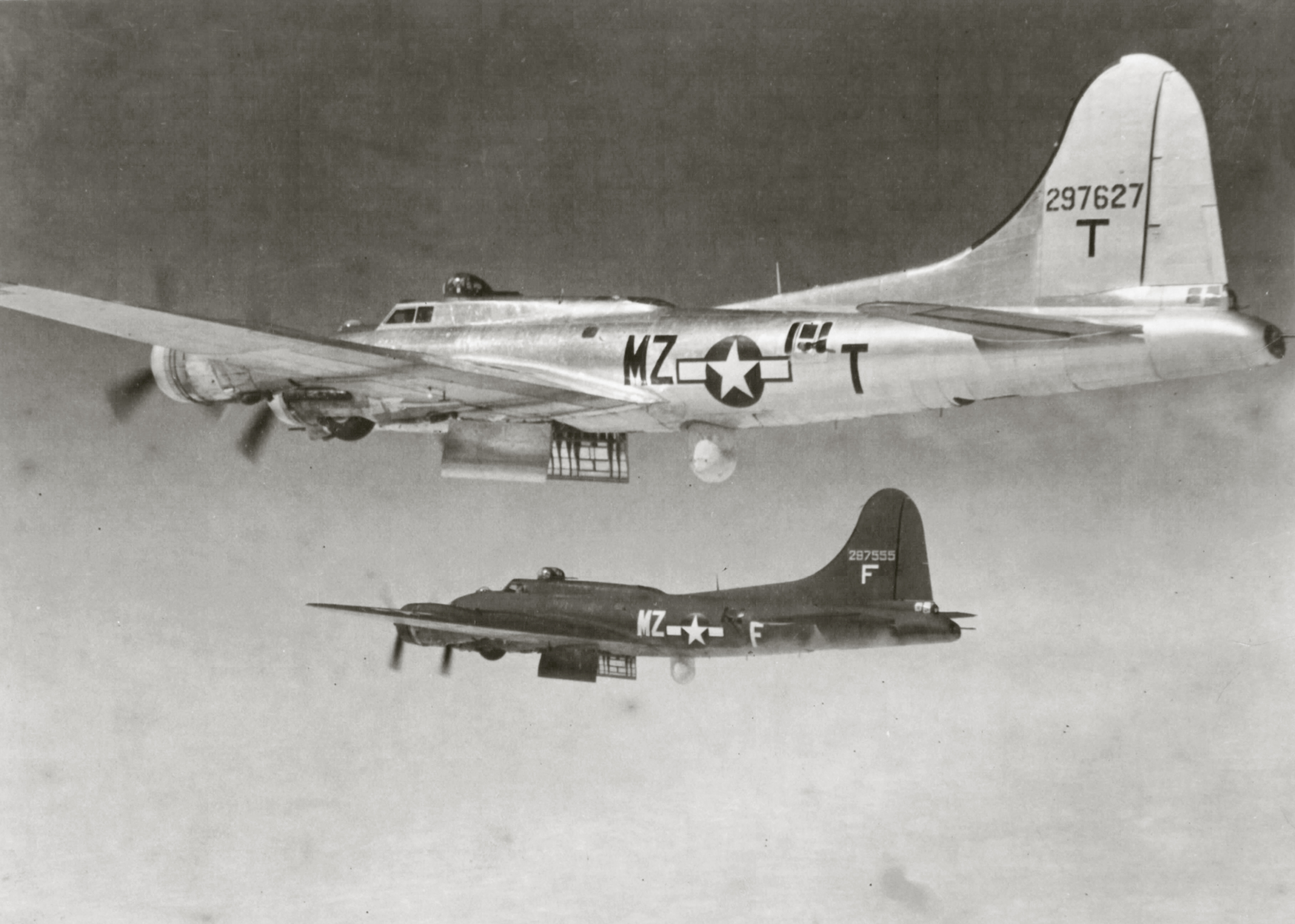 42-97555 B-17G Fortress 8AF 96BG413BS MZF was a Mickey ship in formation with MZT 01