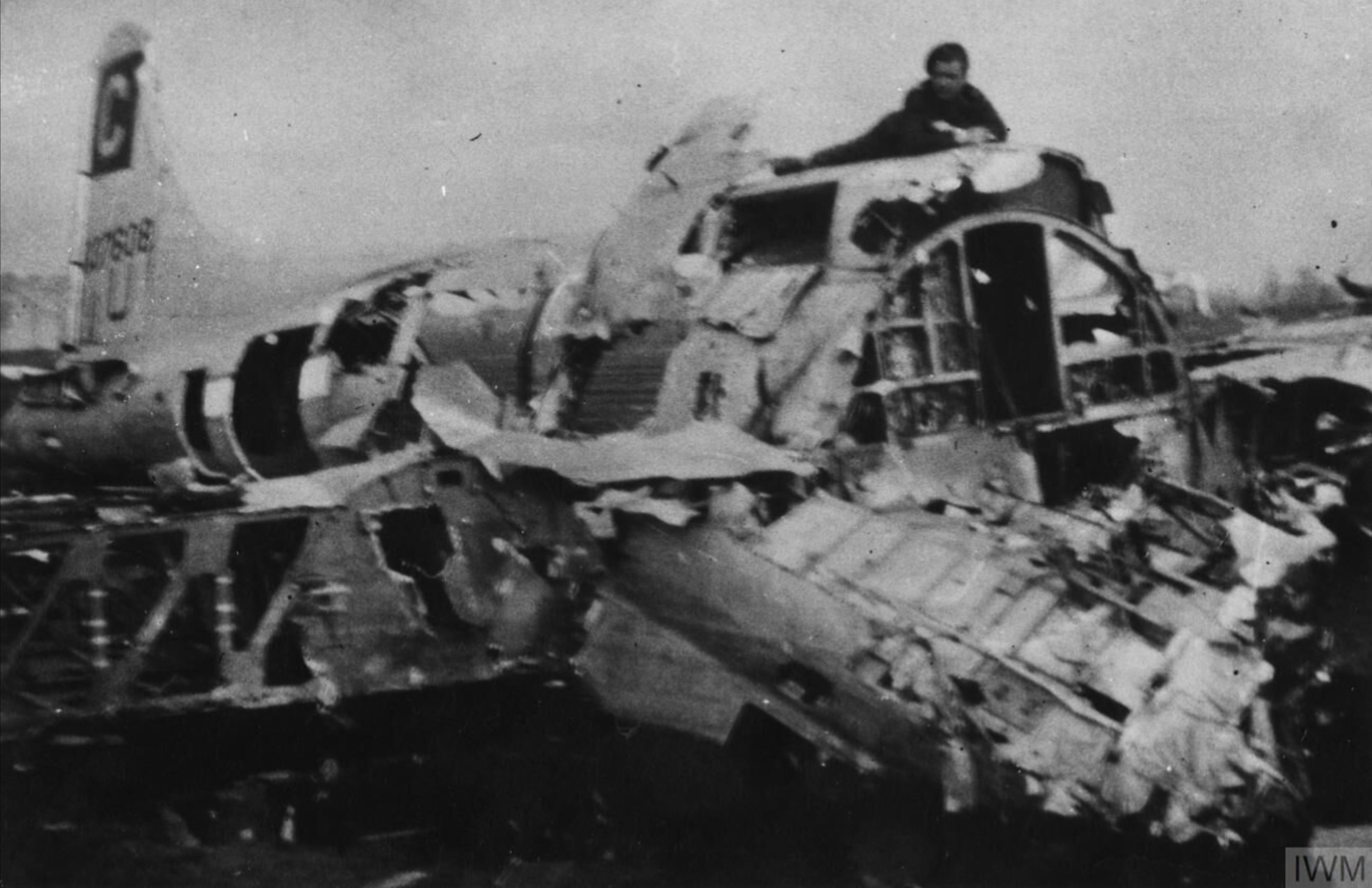 43-37608 B-17G Fortress 8AF 96BG337BS AWU crashed Holland 18th Oct 1944 MACR10260 FRE4001