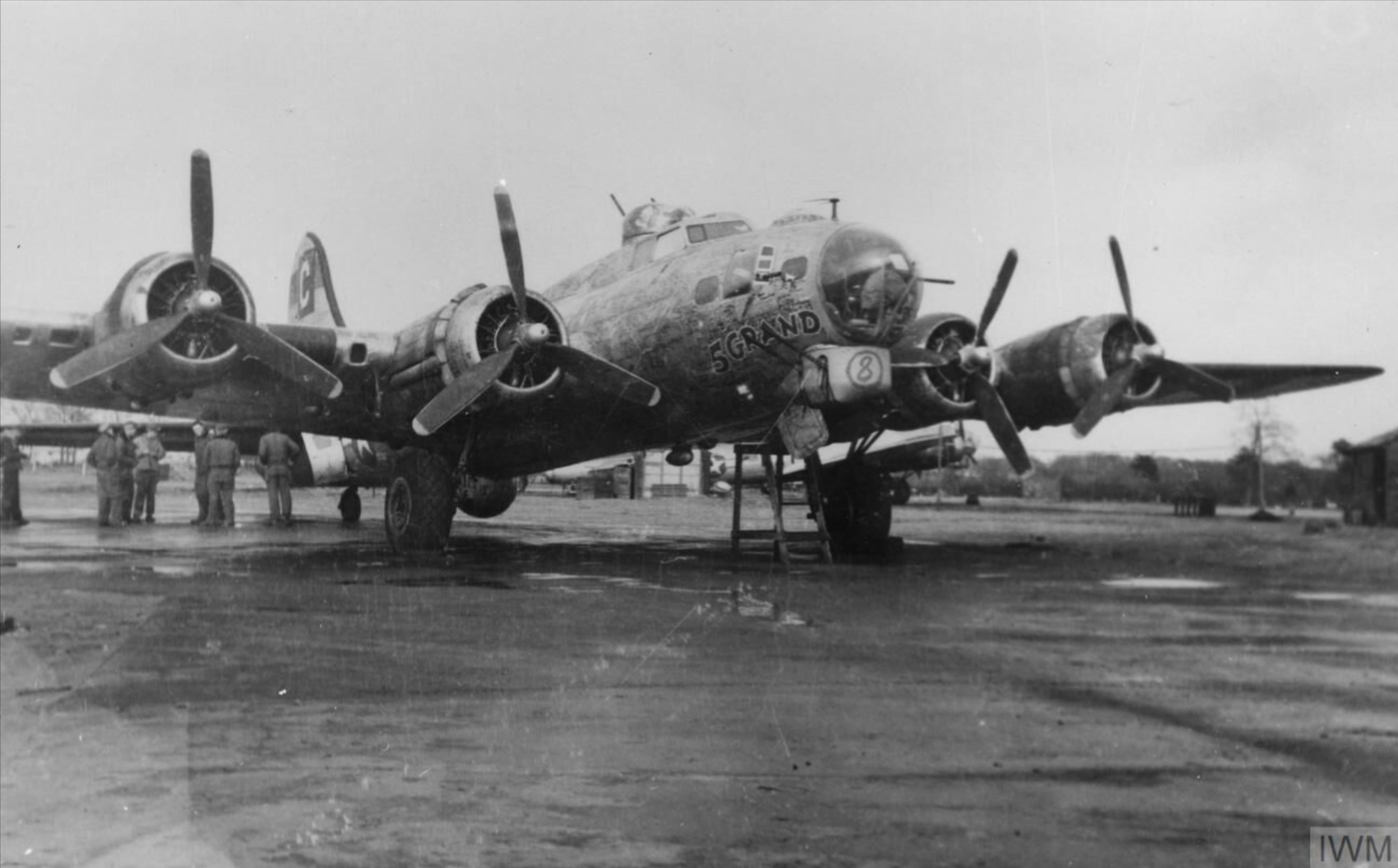 43-37716 B-17G Fortress 8AF 96BG338BS BXH 5 Grand FRE4037