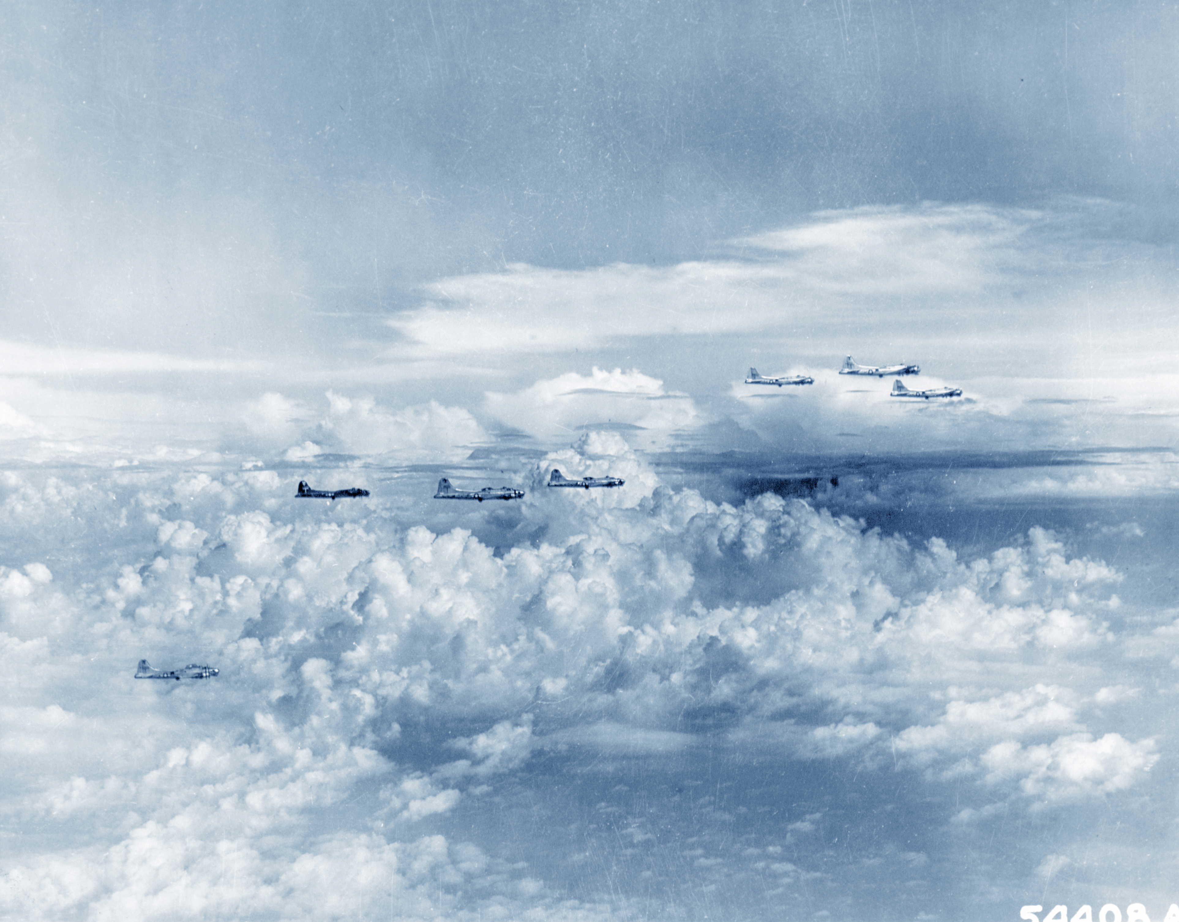 15AF B-17G Fortresses 99BG347BS on a shuttle mission to Russia 20th Oct 1944 NA659