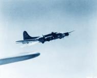 Asisbiz 42 30119 B 17F Fortress 12AF 99BG346BS Hunter’s Answer lost over Foggia 22nd Jul 1943 8KIA 2POW 02