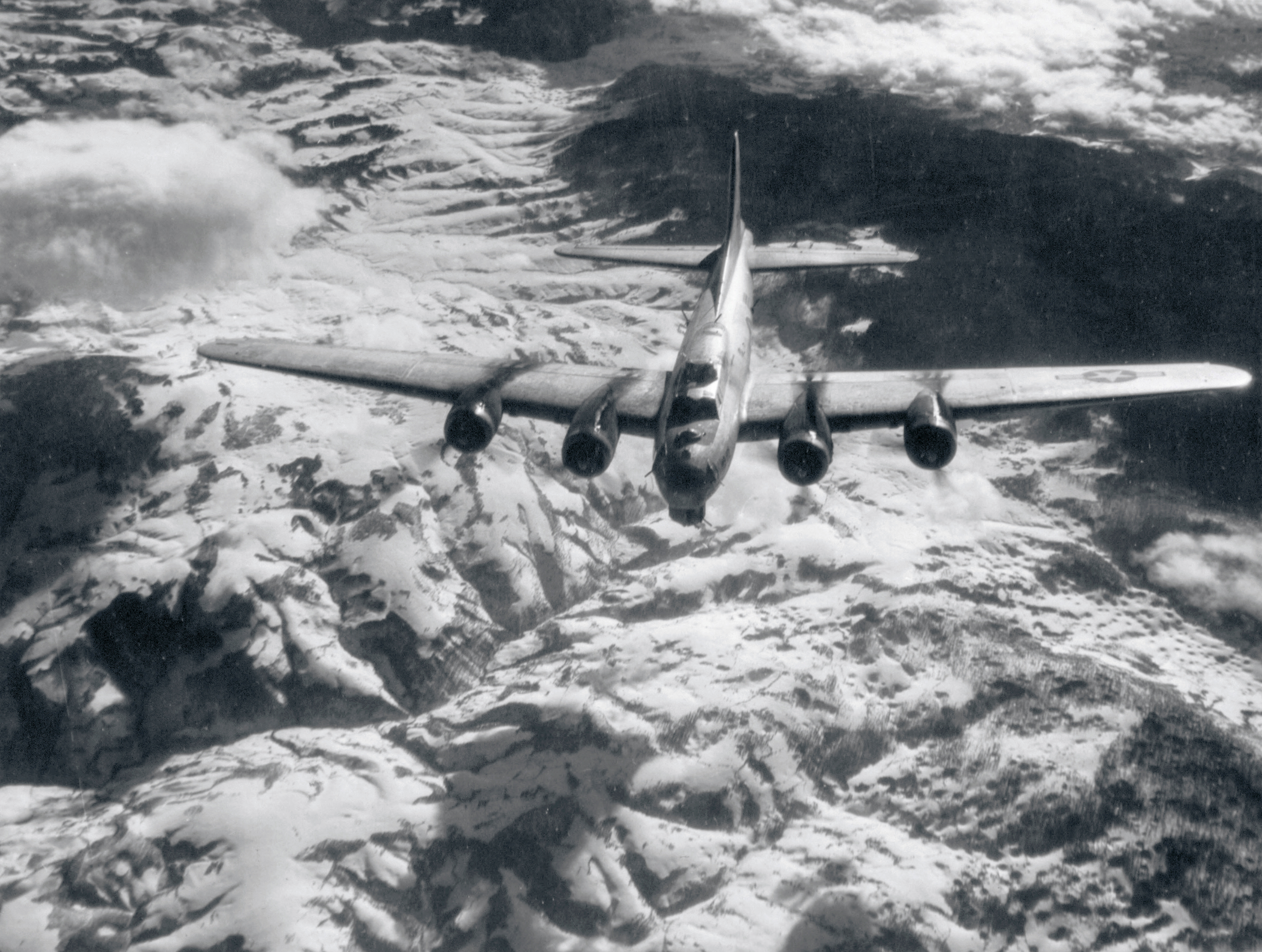 15AF Boeing B-17G Fortress enroute to hit bridges at Brod Yugoslavia 19th Jan 1945 NA491