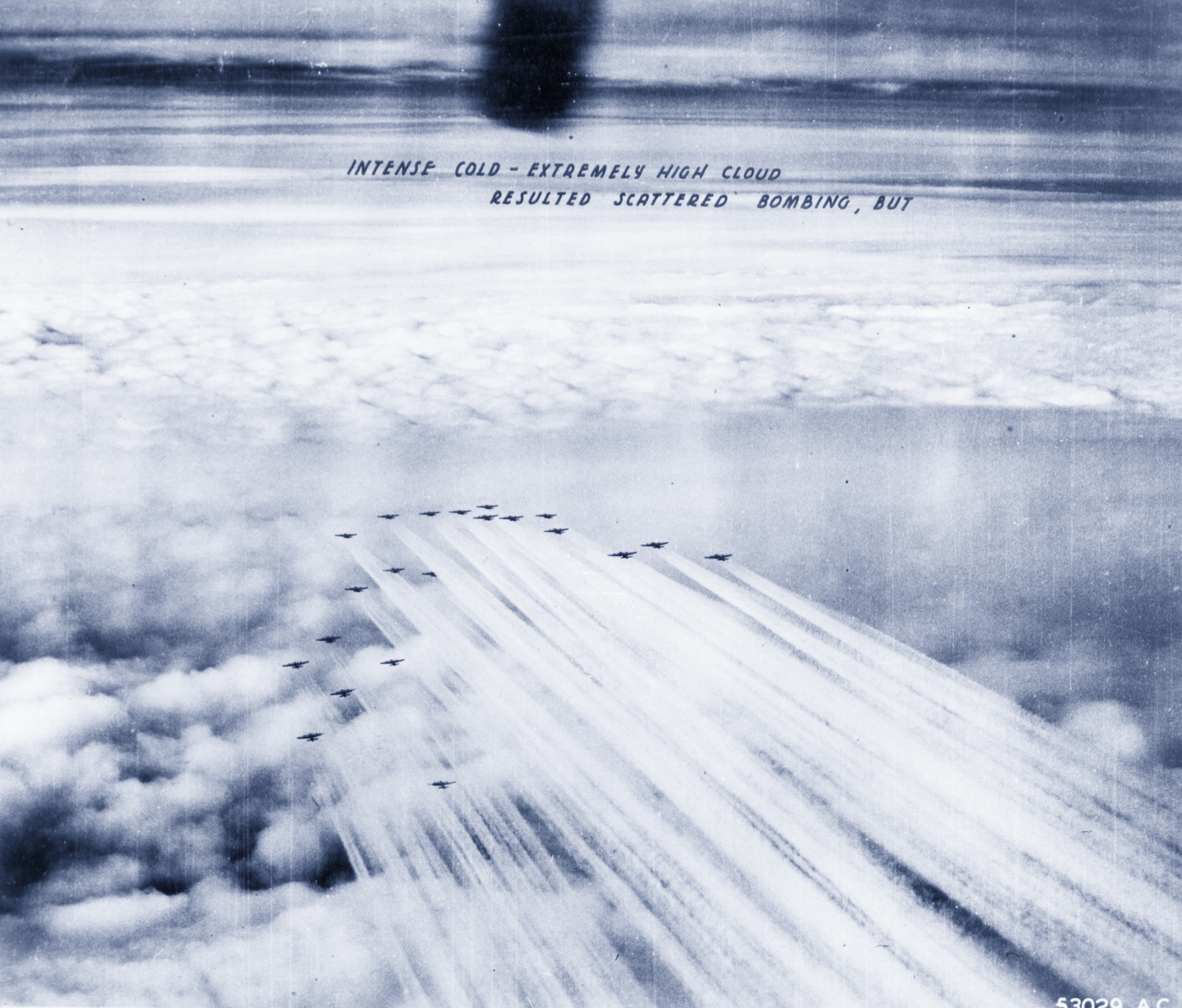 Boeing B-17 Flying Fortresses making trails over Frankfurt Germany 8th Mar 1944 NA1314