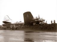 Asisbiz 43 38522 Boeing B 17G Fortress Lt LG Claggett involved in a taxi accident at Meeks Field Iceland 14th Sep 1944 NA752