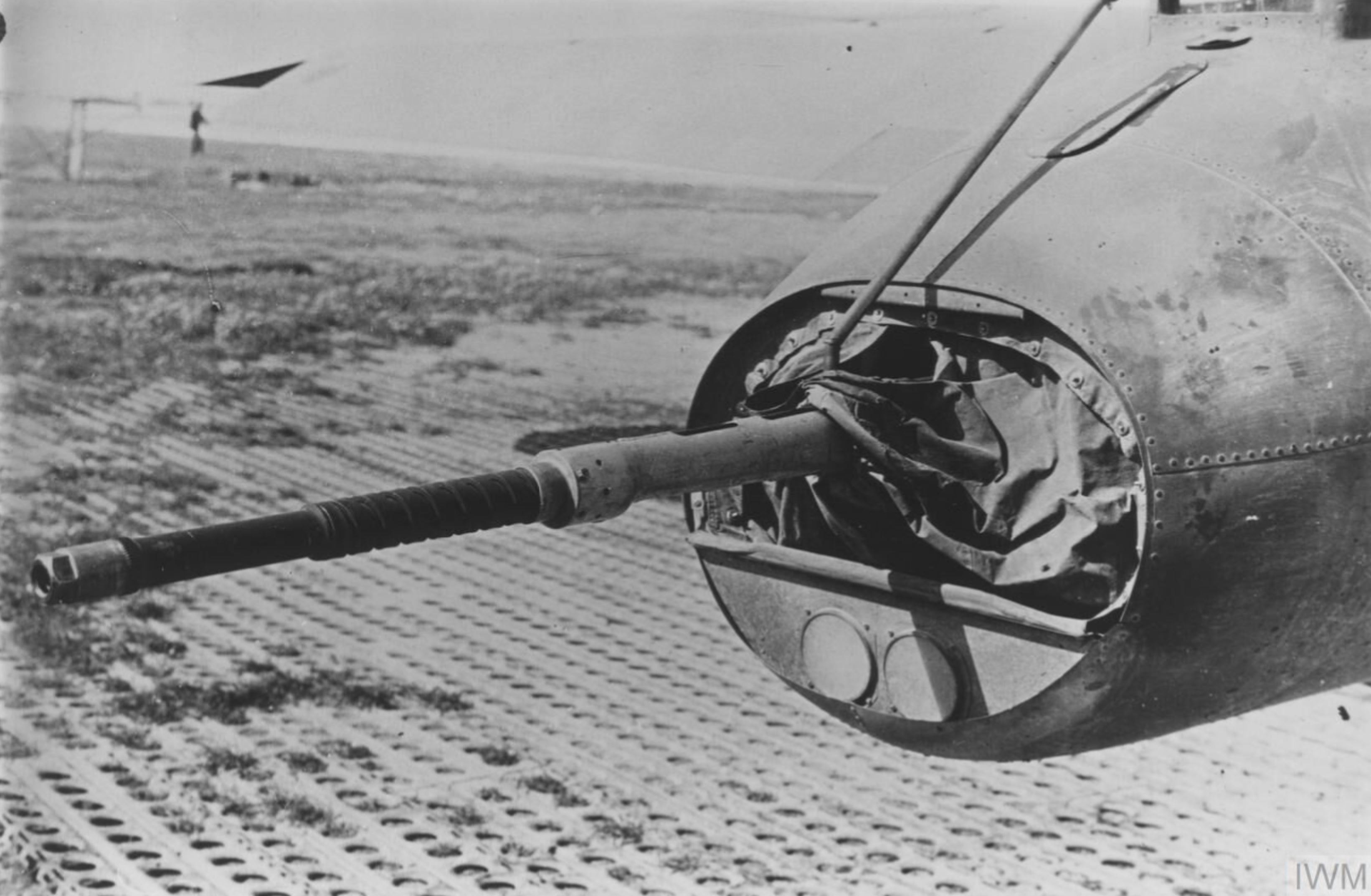 Boeing B-17 Fortress with modified tail armament in the MTO FRE10137