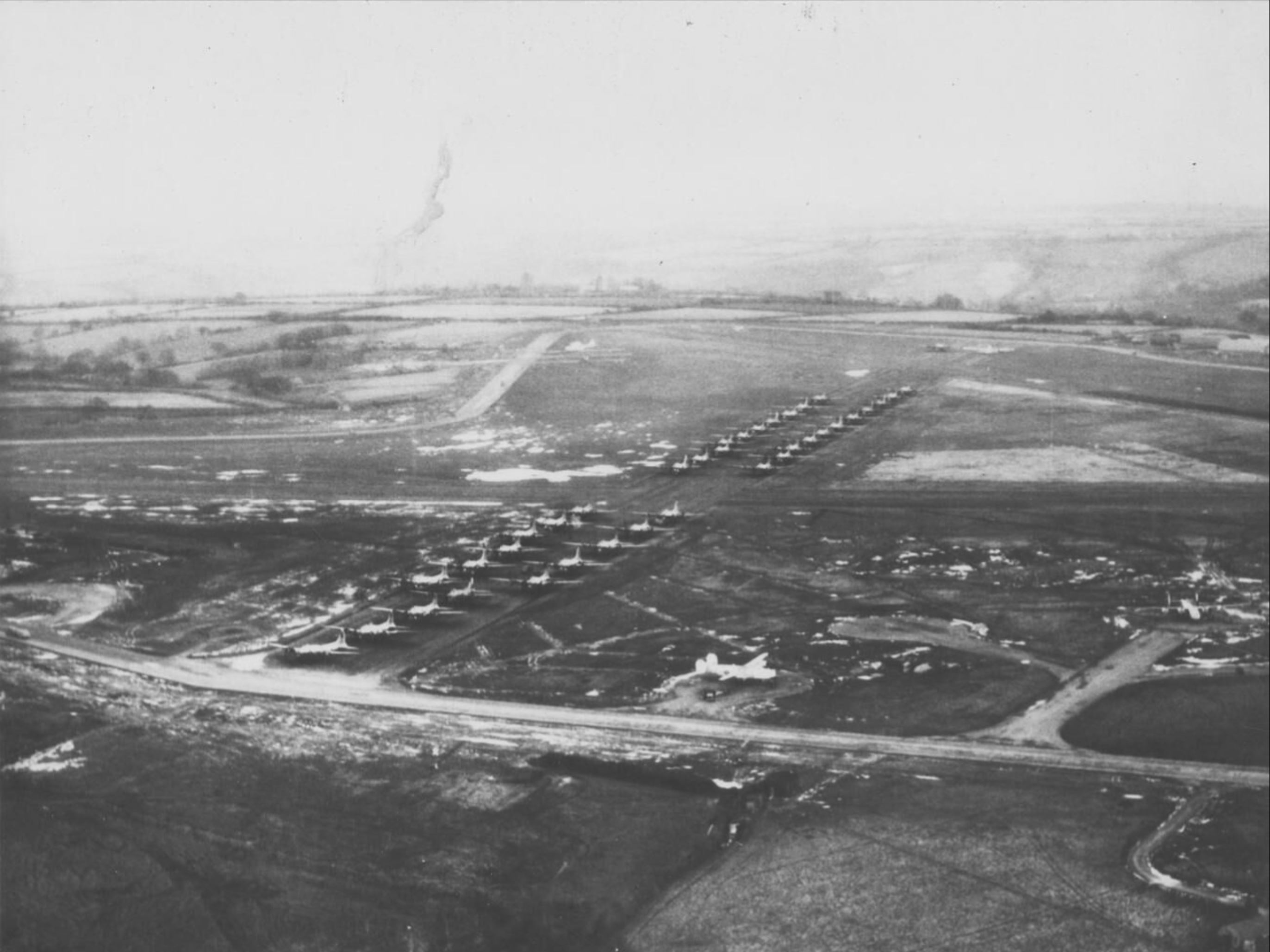 Boeing B-17 Fortresses 3BD Group 479ASG readying for take off at Dunkeswell airfield Devon 13th Dec 1944 FRE10909