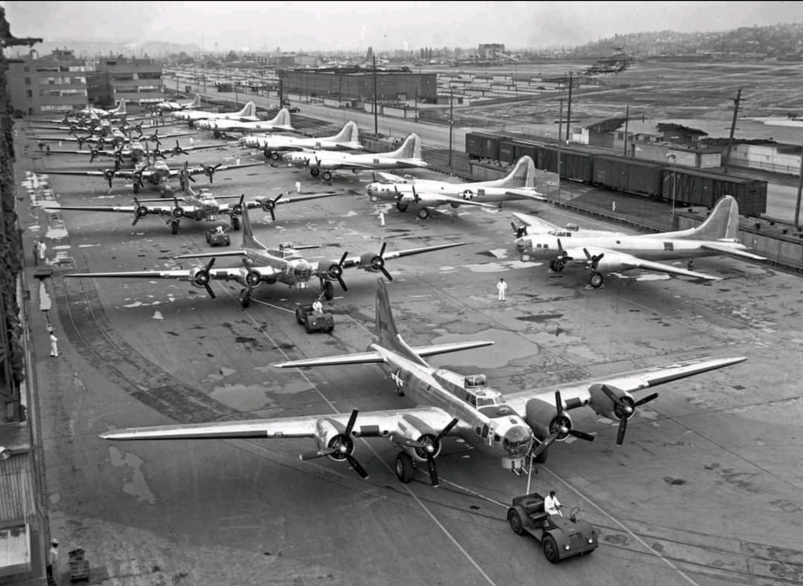 Boeing B-17G Fortresses newly manufactured being moved for dispersal 01