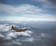 Asisbiz WWII color photo of USAAF 42-3154 Boeing B-17F Fortress during a training flight over America 1943 01
