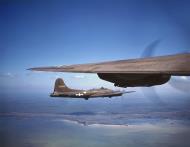 Asisbiz WWII color photo of USAAF 42-38091 Boeing B-17G Fortress during a training flight over America 1943 01