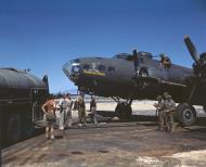 Asisbiz WWII color photo of USAAF Boeing B-17F Fortress named Redmond Annie refueling at a California Base 01